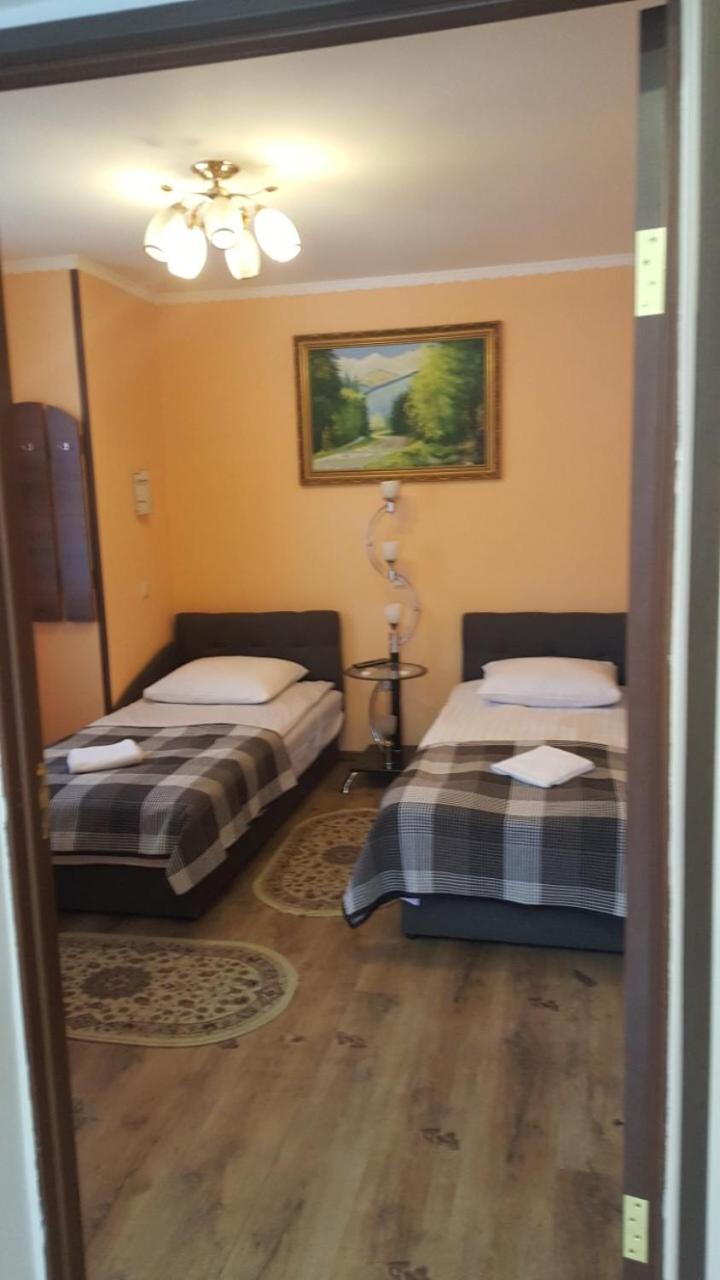Zatishok Guest House Rakhiv Exterior photo